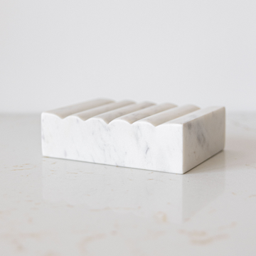 White Scalloped Marble Soap Dish
