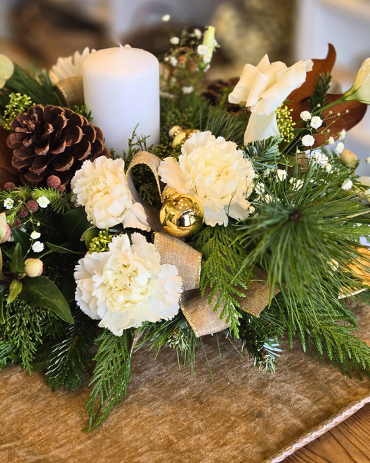 White and Gold Centerpiece